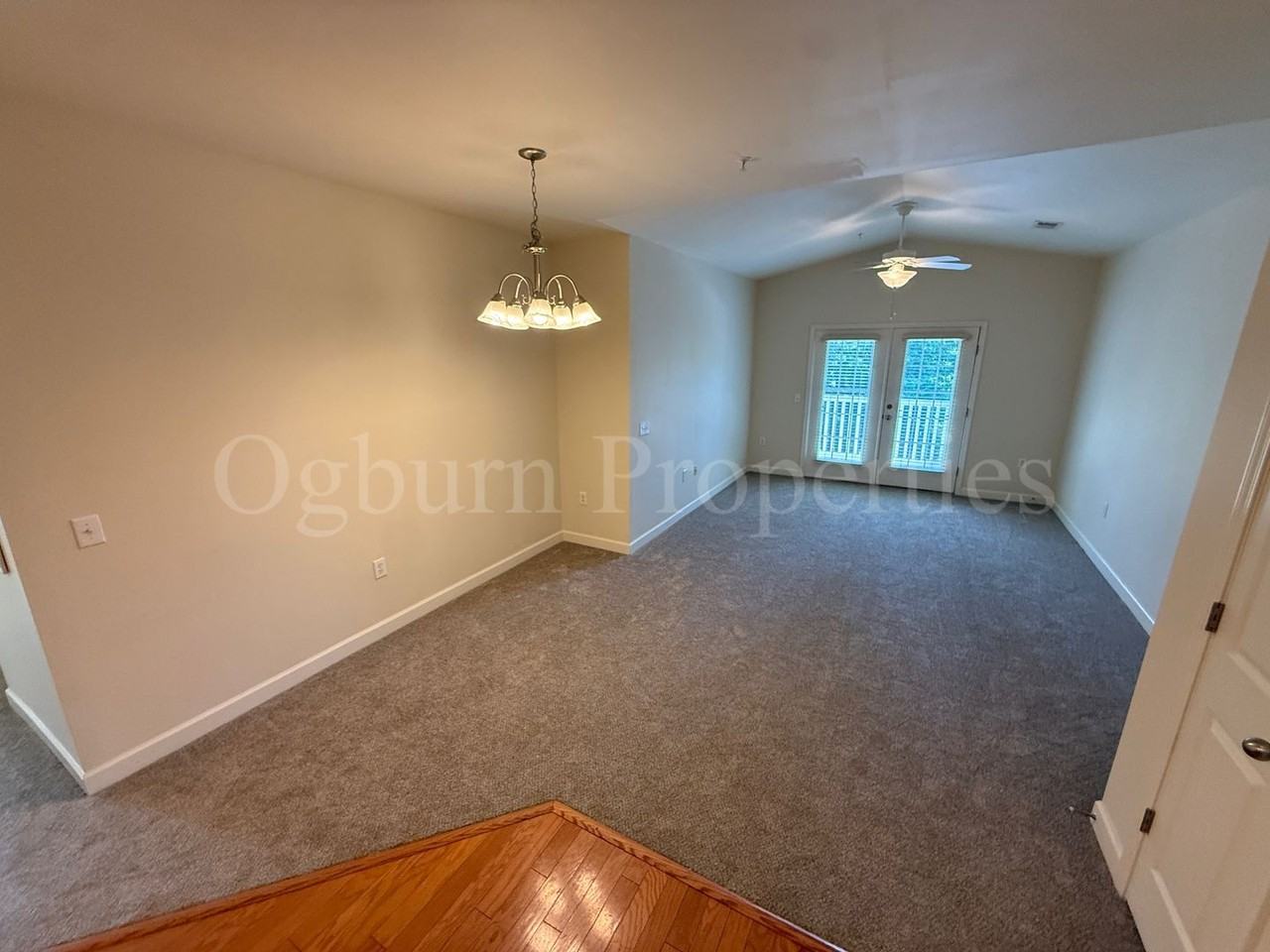 4455 Brassfield Dr - Photo 4 of 14