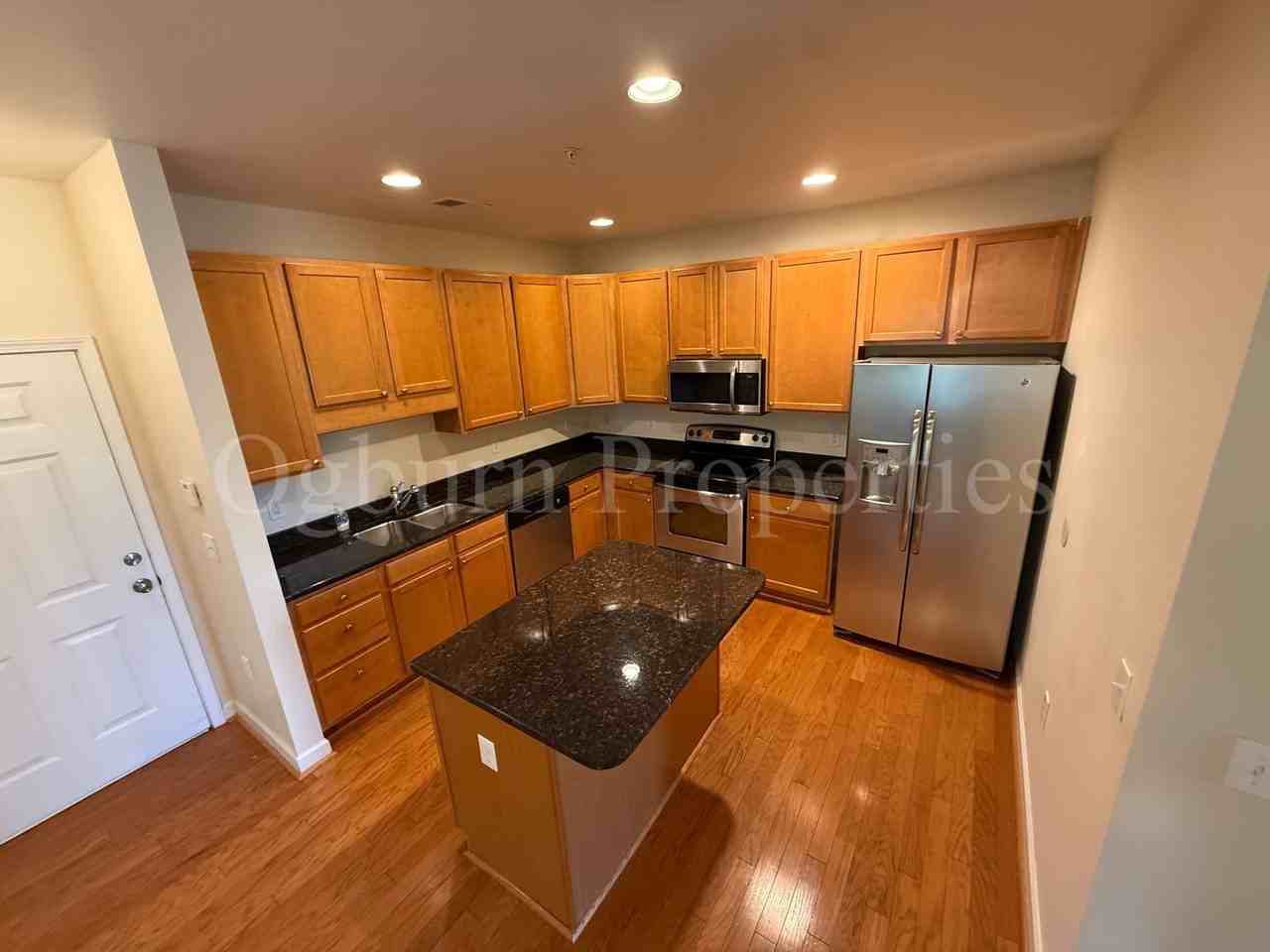 4455 Brassfield Dr - Photo 5 of 14