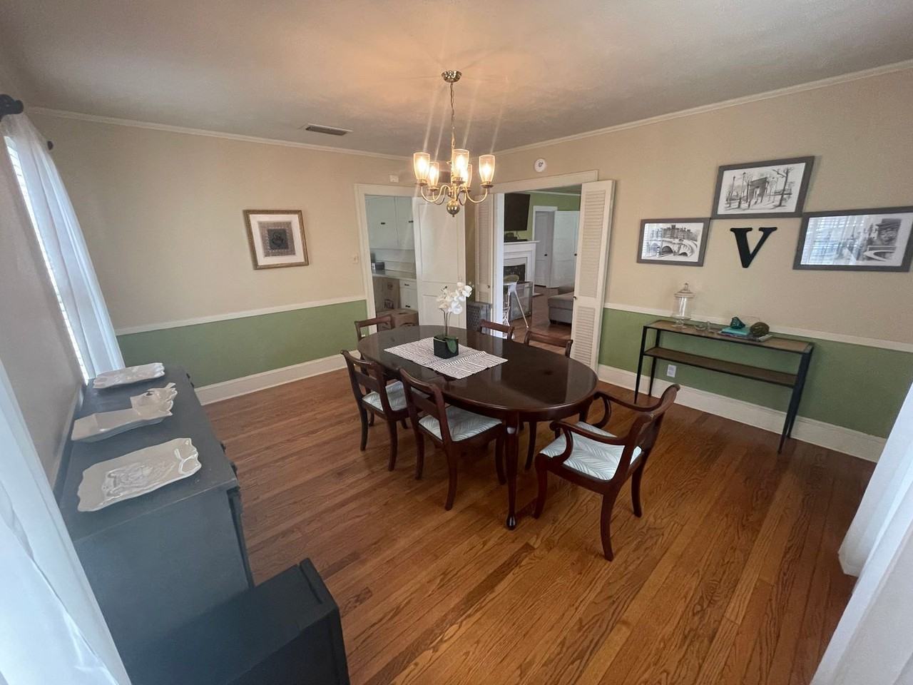 3642 Gilbert Dr - Photo 7 of 23