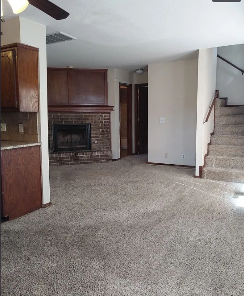 4107 Heritage Place Dr - Photo 2 of 7
