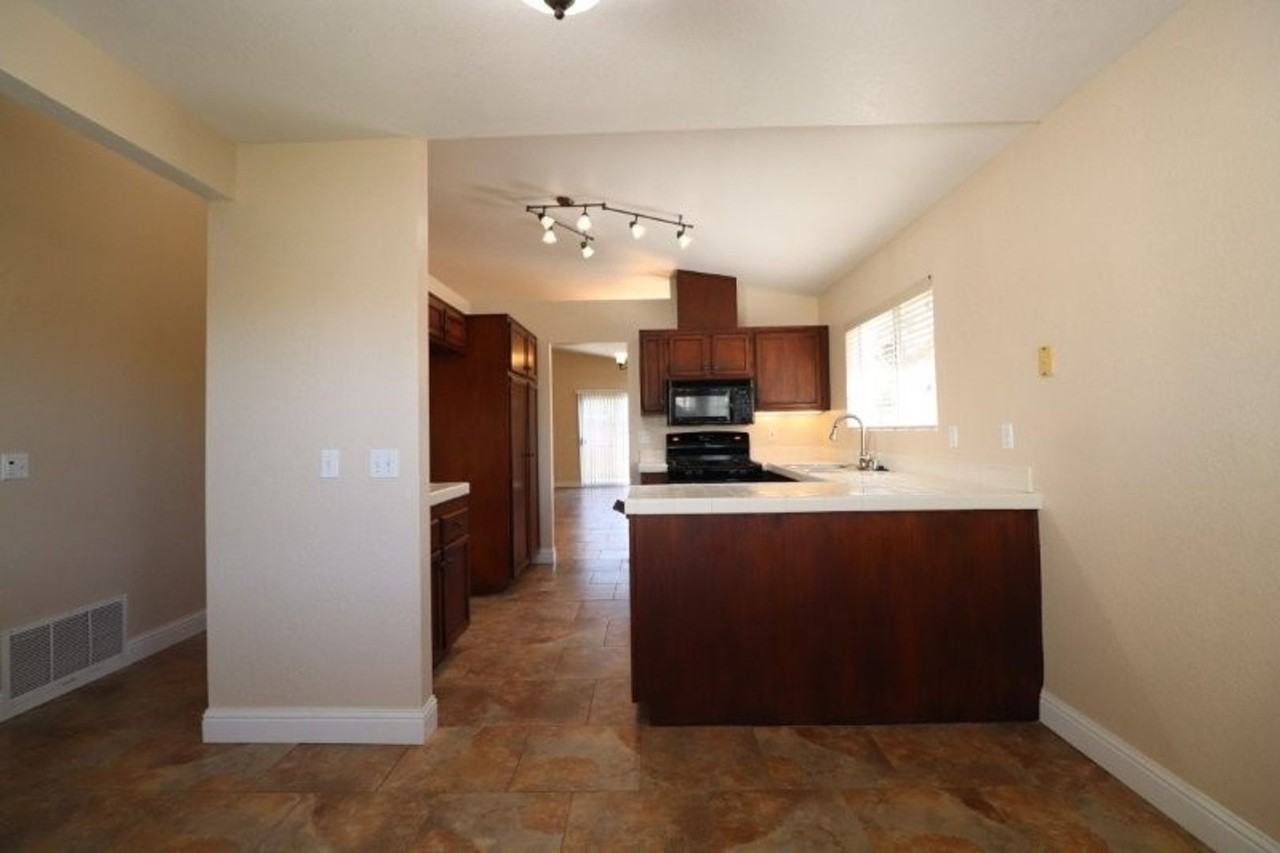 516 San Lino Ct - Photo 3 of 12