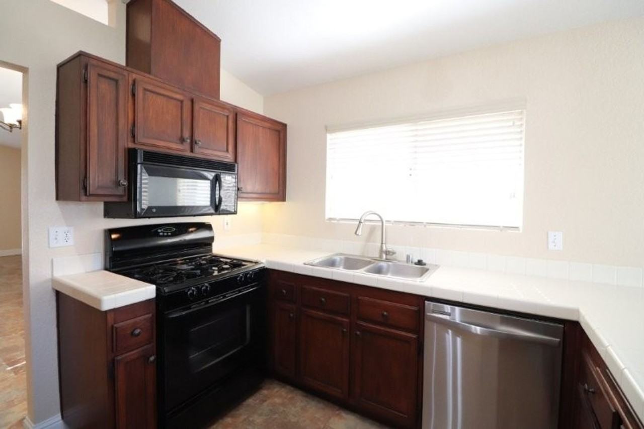 516 San Lino Ct - Photo 4 of 12