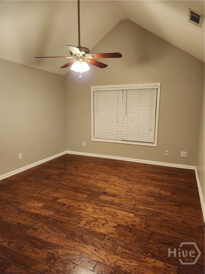 1407 Princeton Dr - Photo 6 of 6