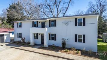 featured image of 410 S Columbia St #A2