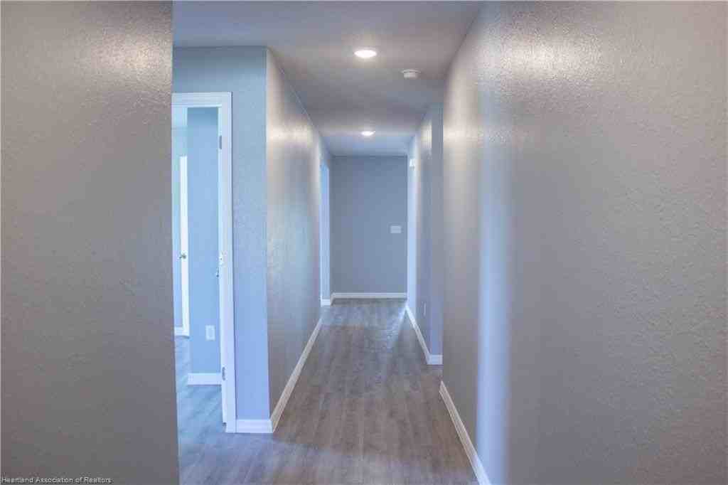 1392 Stone Ridge Cir - Photo 3 of 35