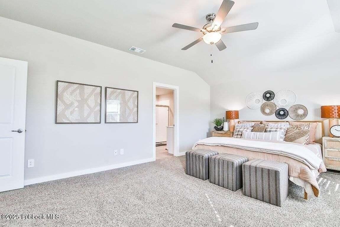 324 Ranger St - Photo 4 of 12