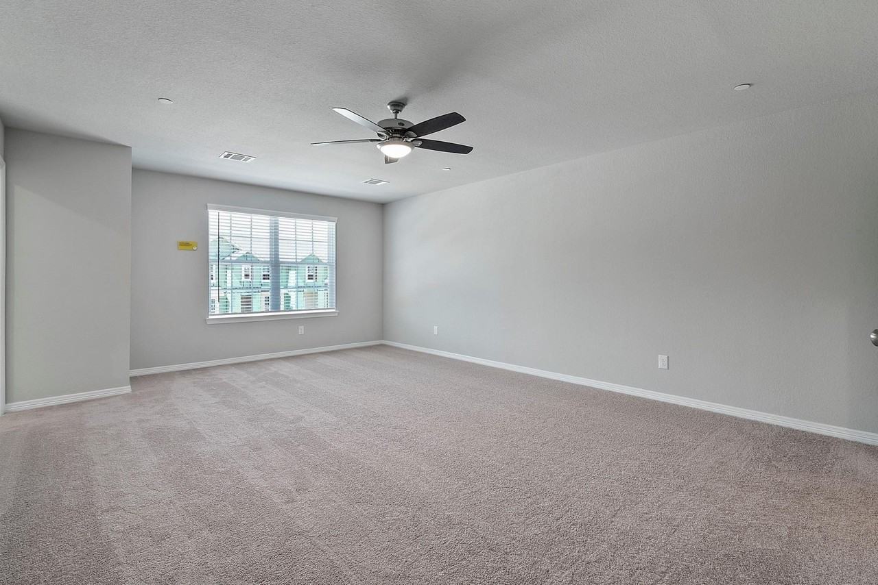 3036 Shire Dr #1 - Photo 7 of 30