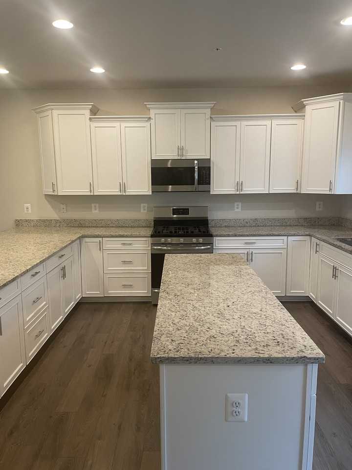1527 Witchhazel Cir #1 - Photo 4 of 17