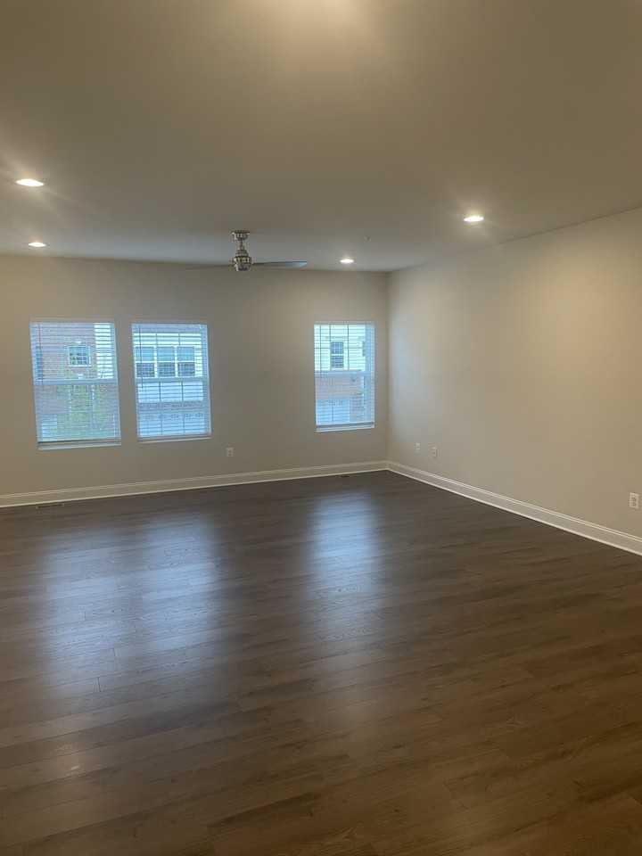 1527 Witchhazel Cir #1 - Photo 6 of 17