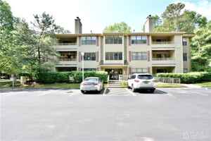 featured image of 1209 Stoneridge Cir #1209