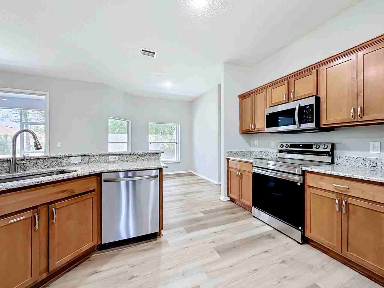 Renshaw Dr - Photo 3 of 21
