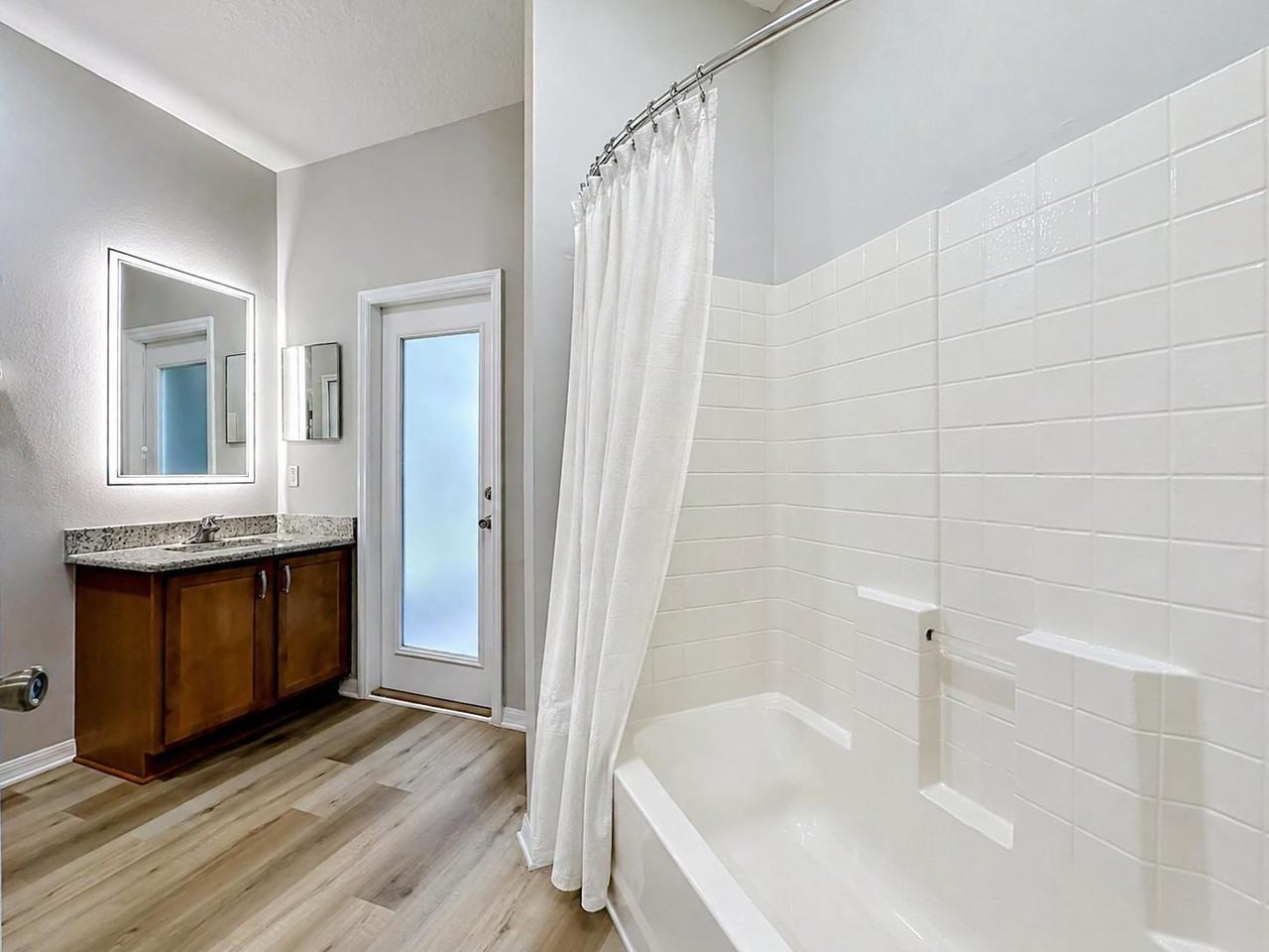 Renshaw Dr - Photo 6 of 21