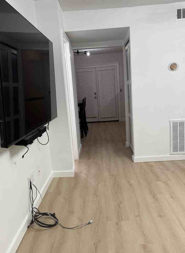 Five Oaks Dr - Photo 3 of 13