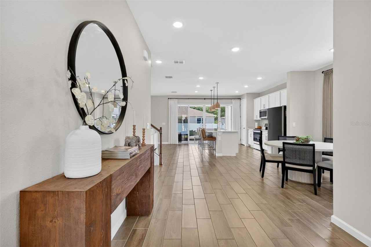 3710 Malad Way - Photo 3 of 50