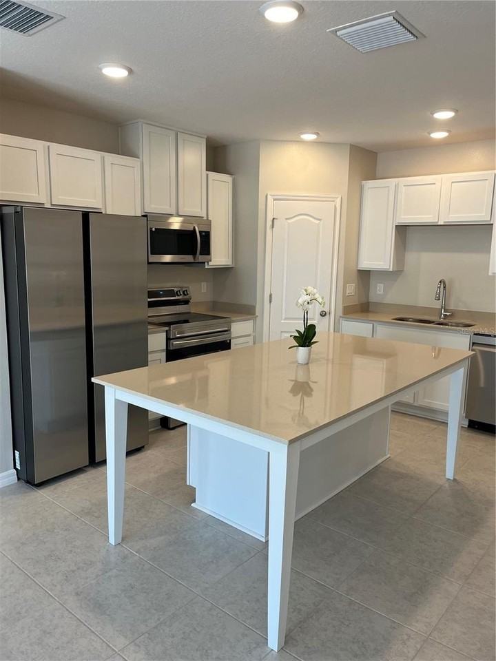 4117 Collegiate Blvd - Photo 5 of 13