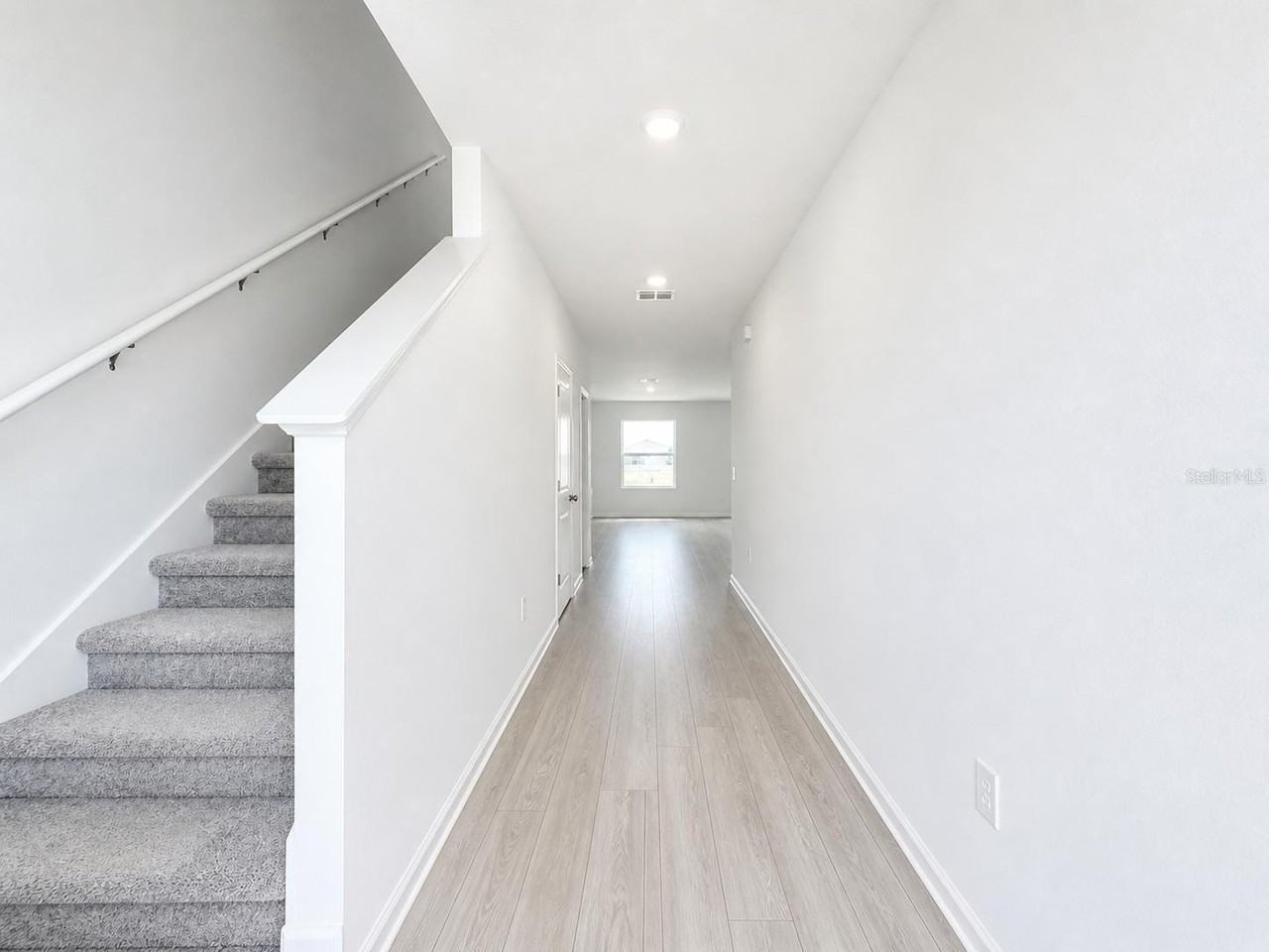 6472 Domizio Dr - Photo 4 of 27
