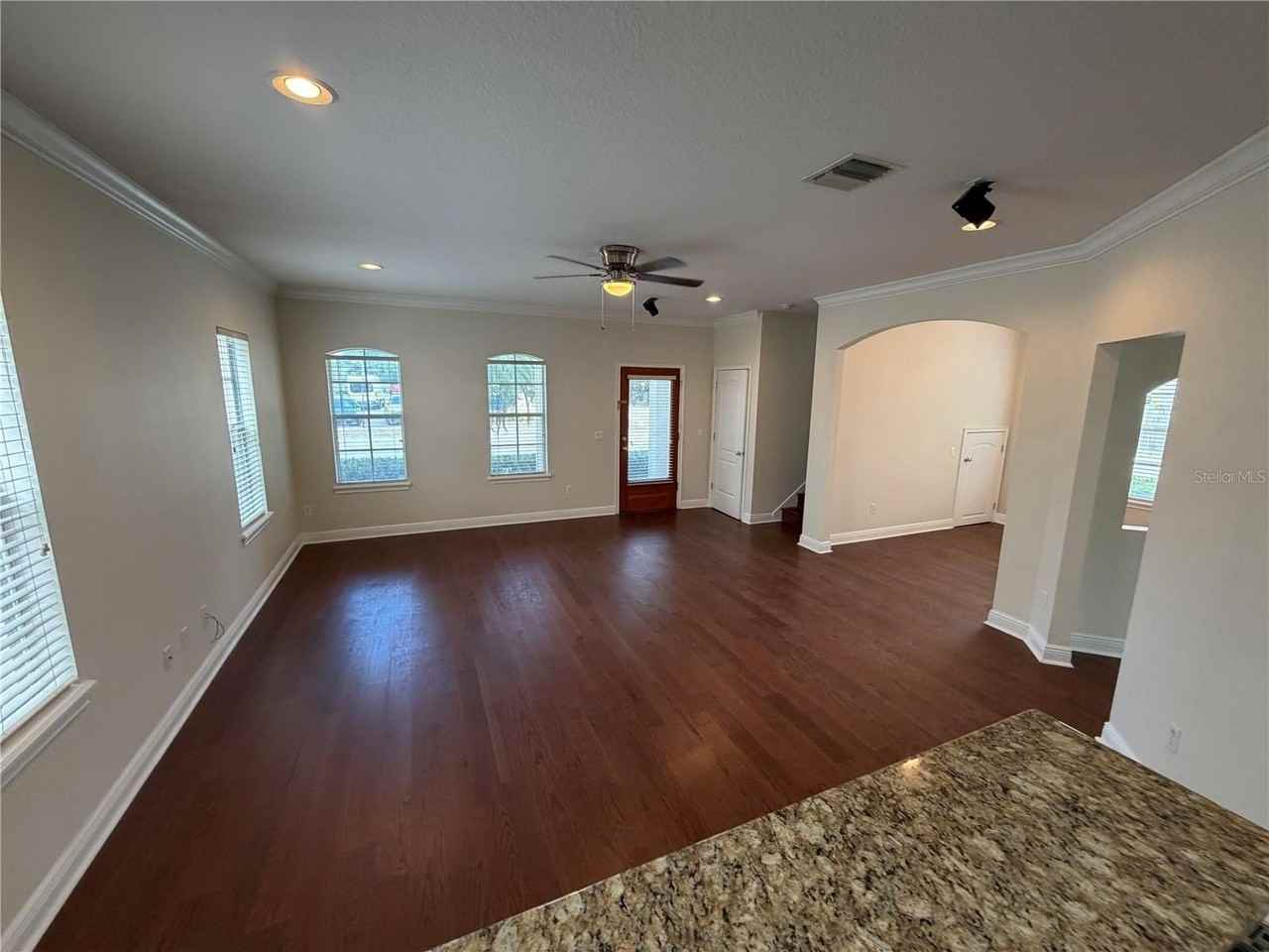 3400 Golfview Blvd #A - Photo 2 of 28