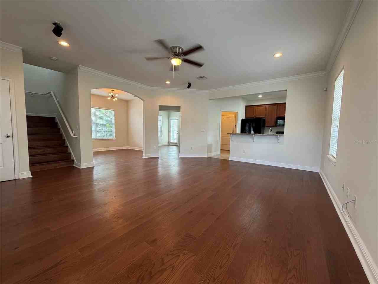 3400 Golfview Blvd #A - Photo 3 of 28