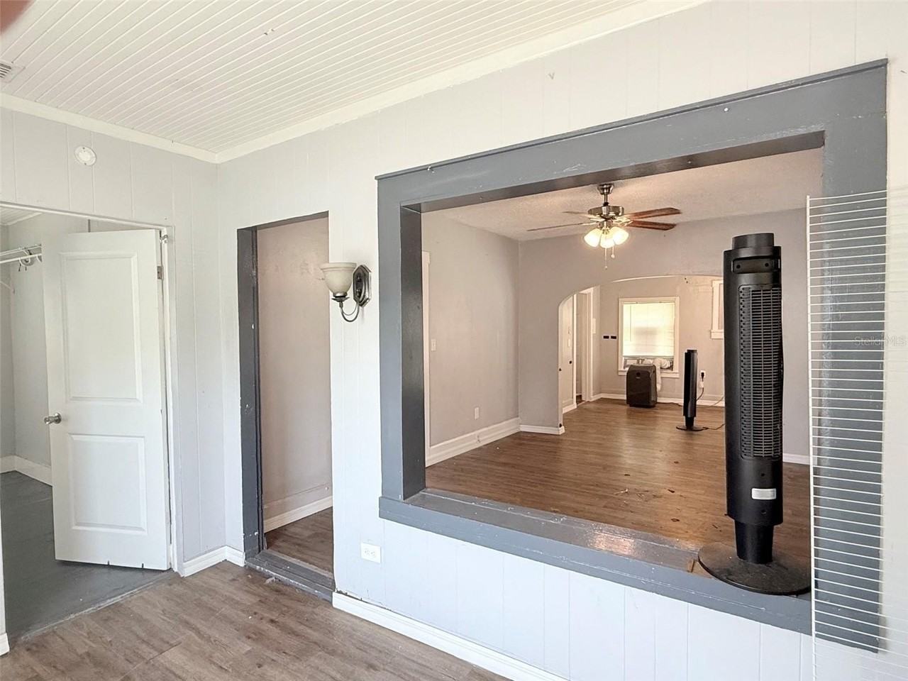 1933 47th St S - Photo 4 of 24