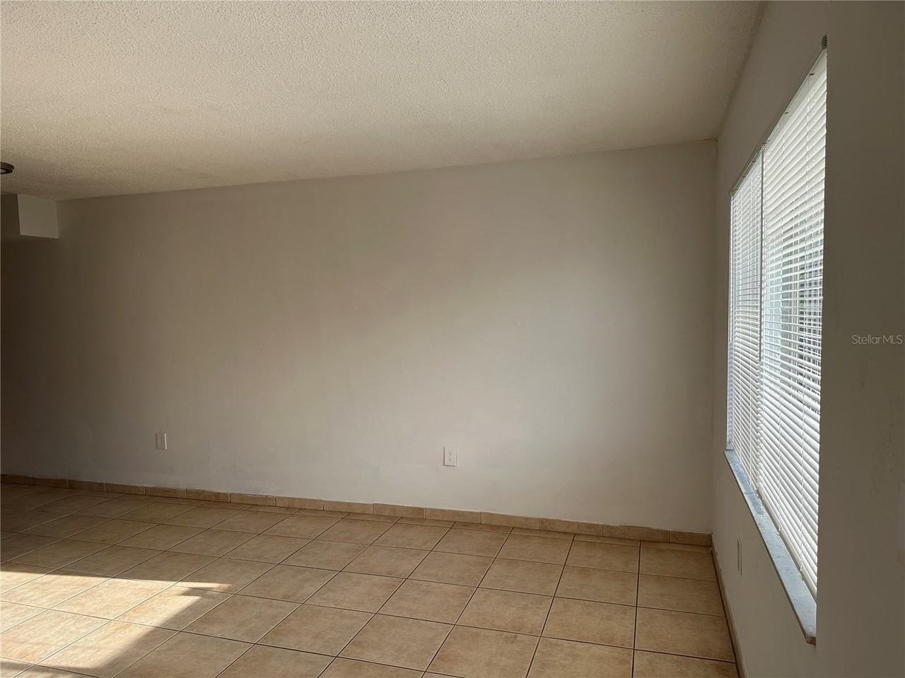 452 89th Ave N - Photo 2 of 12