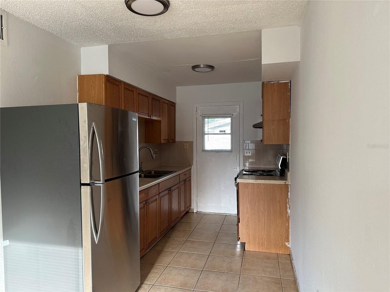 452 89th Ave N - Photo 4 of 12