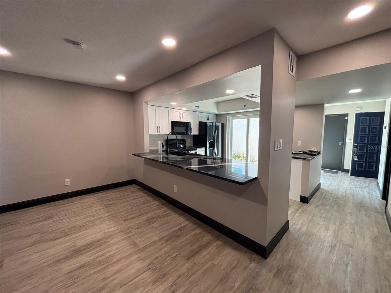 4364 Outrigger Ln - Photo 4 of 16