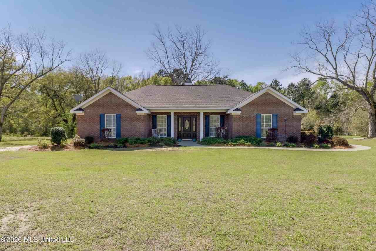 17259 Moran Rd - Photo 2 of 20