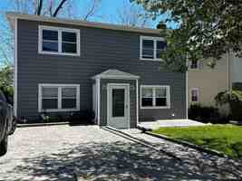 featured image of 56 Marwood Rd N #2ndFL