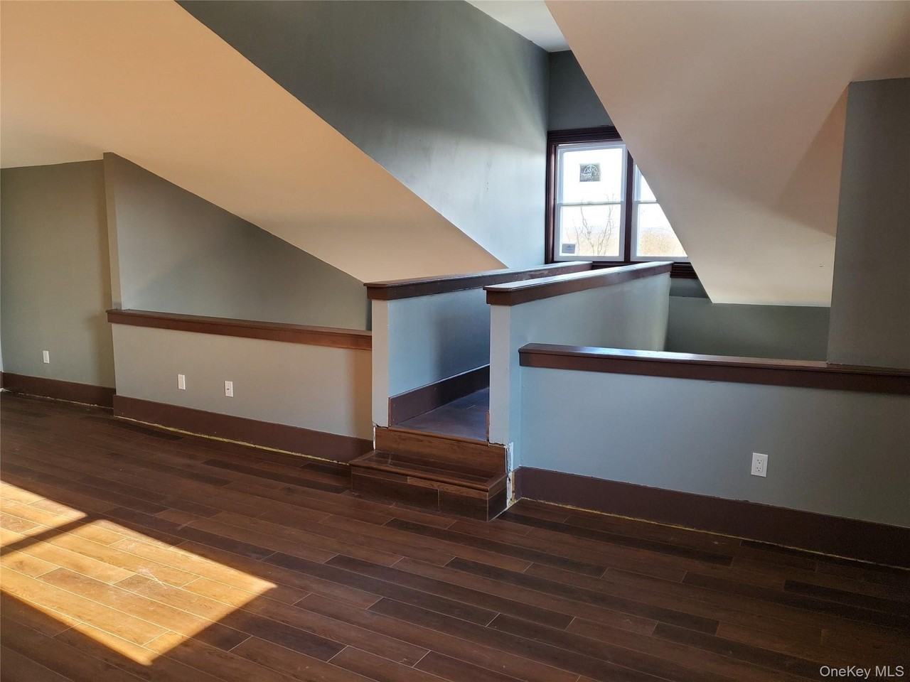 22 Ridge Ave #4 - Photo 5 of 8