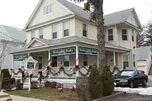 featured image of 265 Conklin St