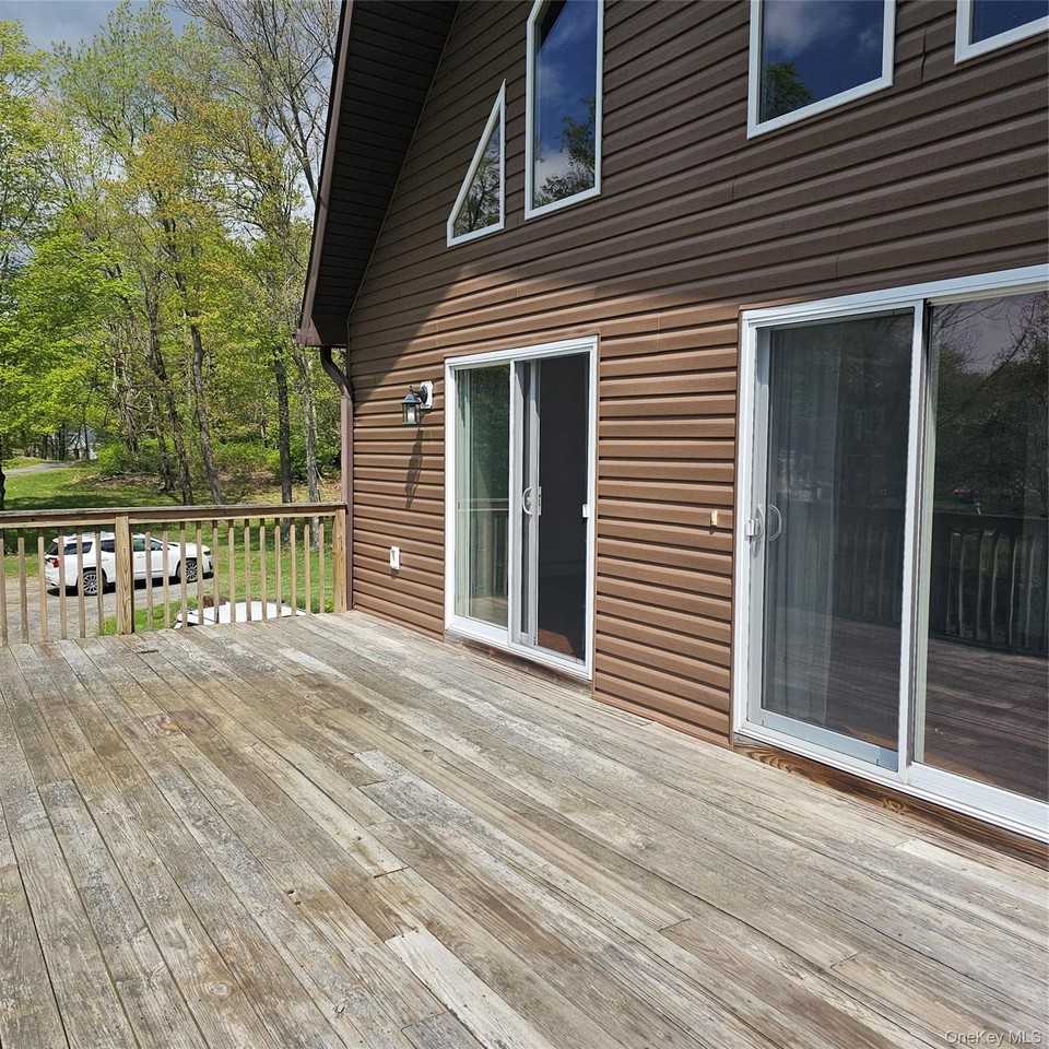 2831 Pleasant Ridge Rd - Photo 5 of 23