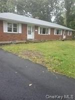 featured image of 349 S Middletown Rd