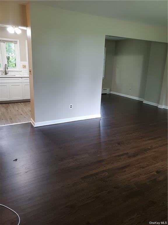 349 S Middletown Rd - Photo 5 of 9