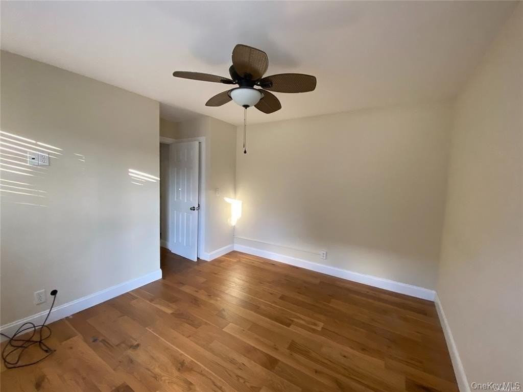 541 E Park Ave #1stFL - Photo 7 of 16