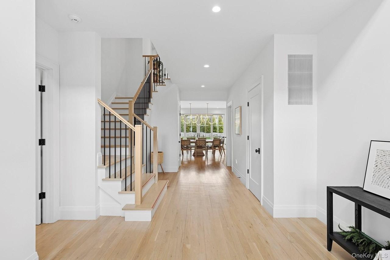 8 Sweetgrass Rd - Photo 2 of 20