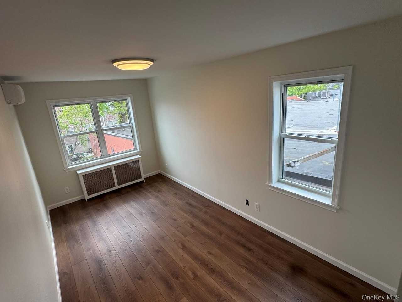 4727 Bell Blvd #3 - Photo 7 of 14