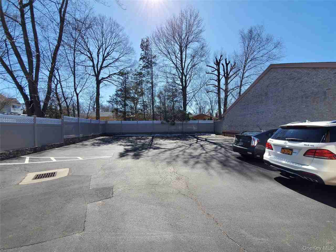 122 Forest Ave #REAR - Photo 3 of 27