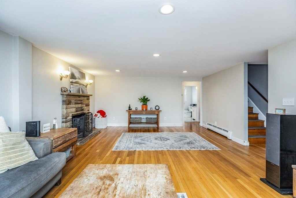 52 Albemarle Ave #52 - Photo 4 of 23