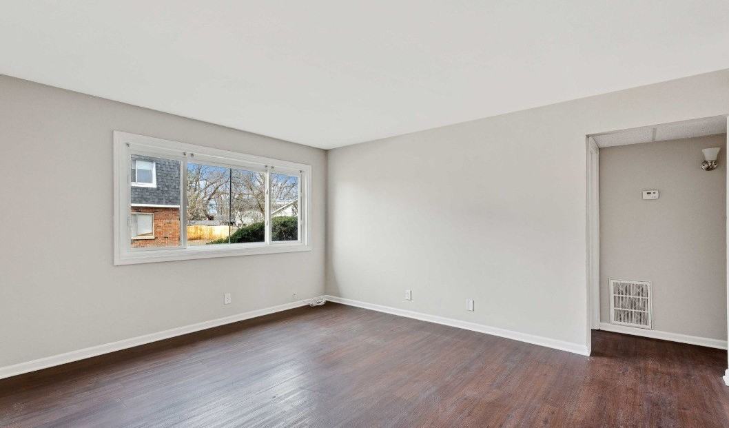 103 Harbor Dr #B - Photo 5 of 12