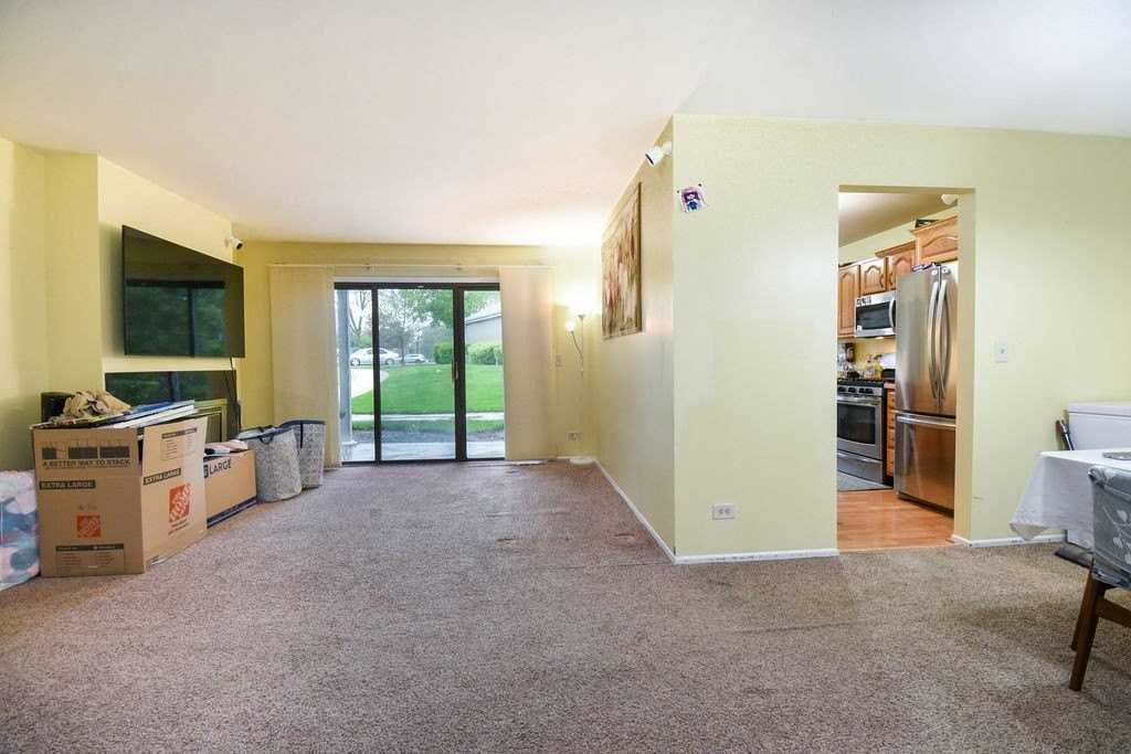 274 Elmwood Ln #A1 - Photo 3 of 25