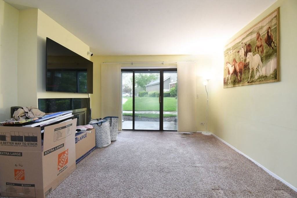 274 Elmwood Ln #A1 - Photo 4 of 25
