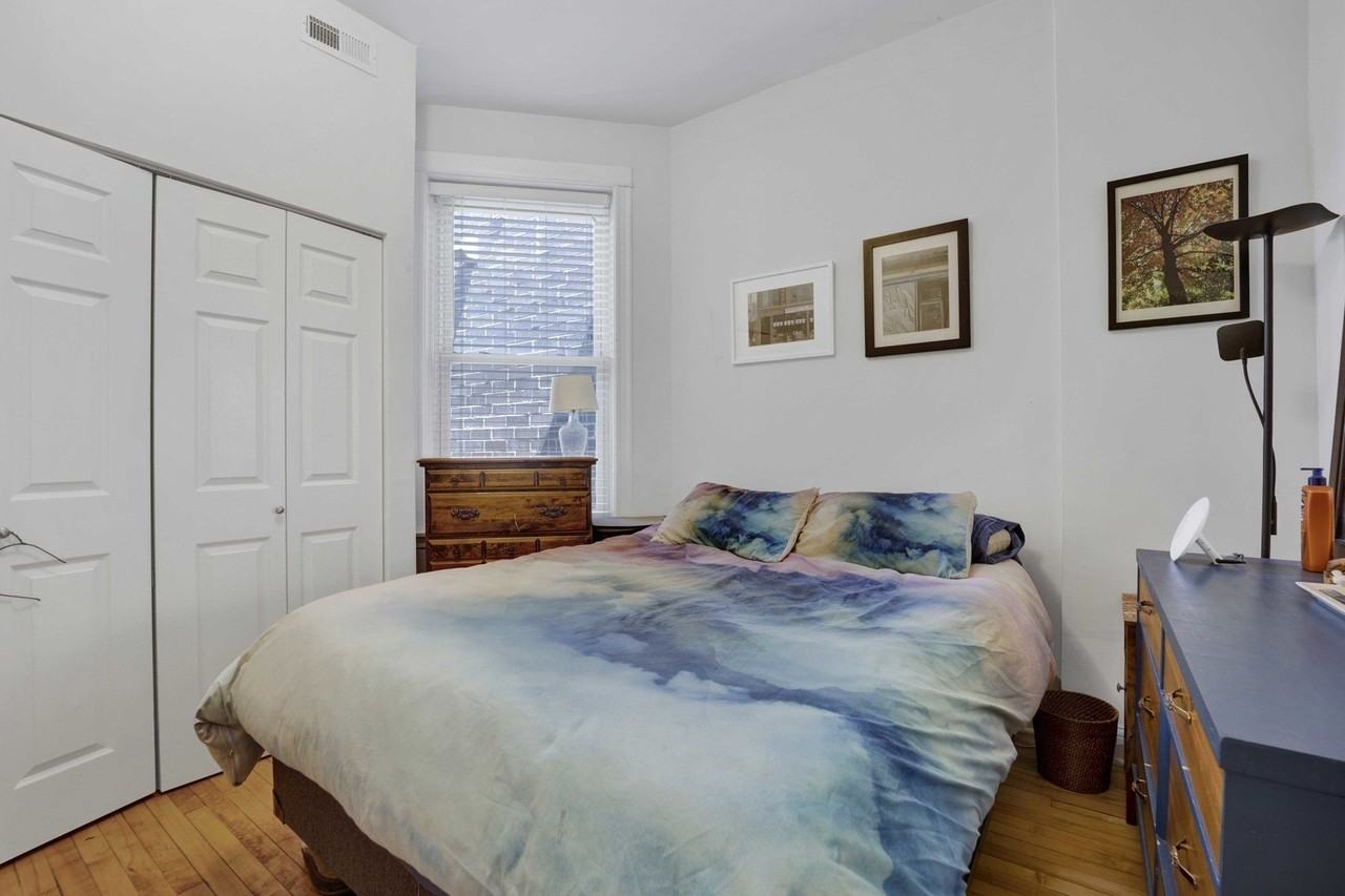 2622 W Fullerton Ave #2 - Photo 7 of 13