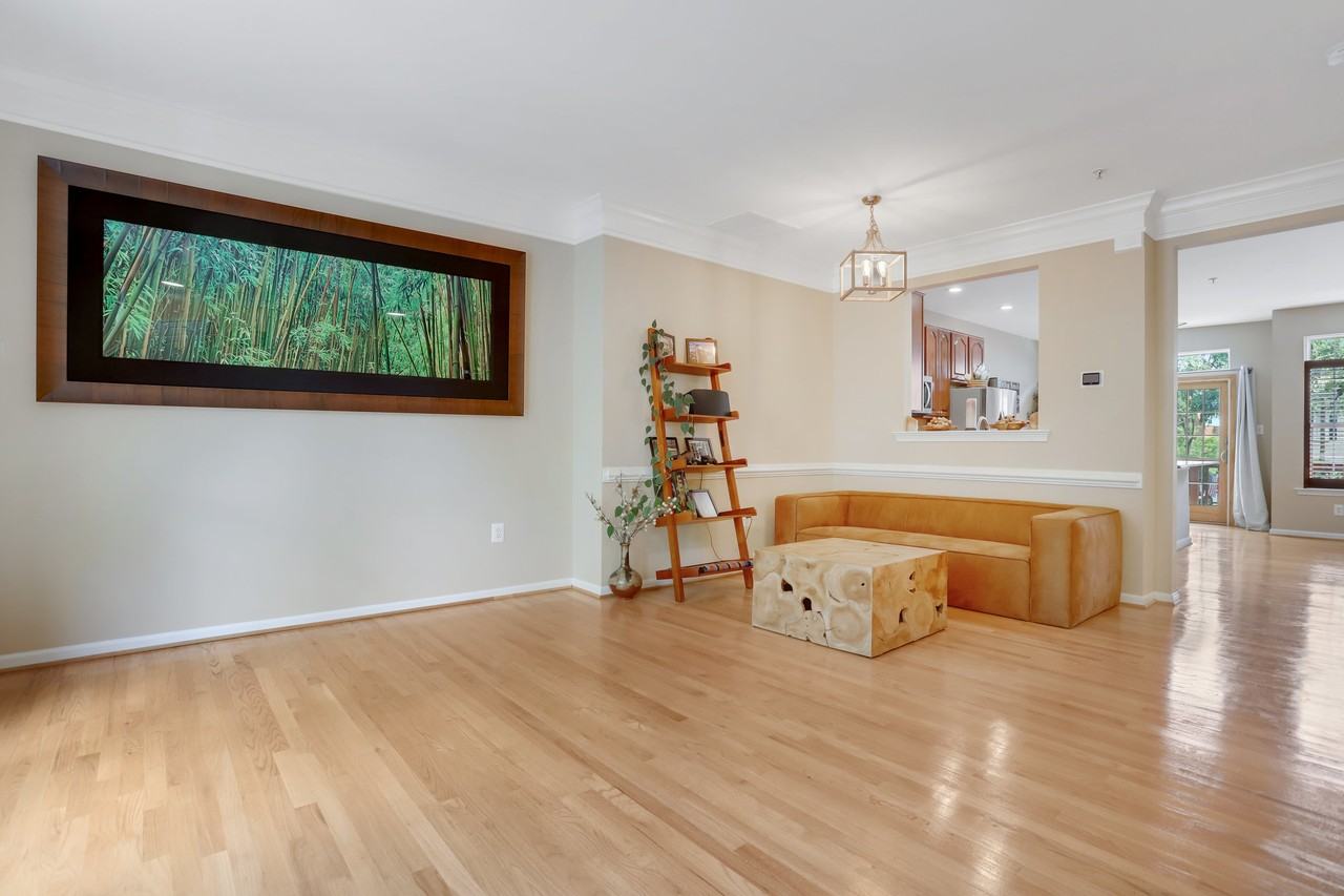 114 Cameron Station Blvd #1 - Photo 7 of 50