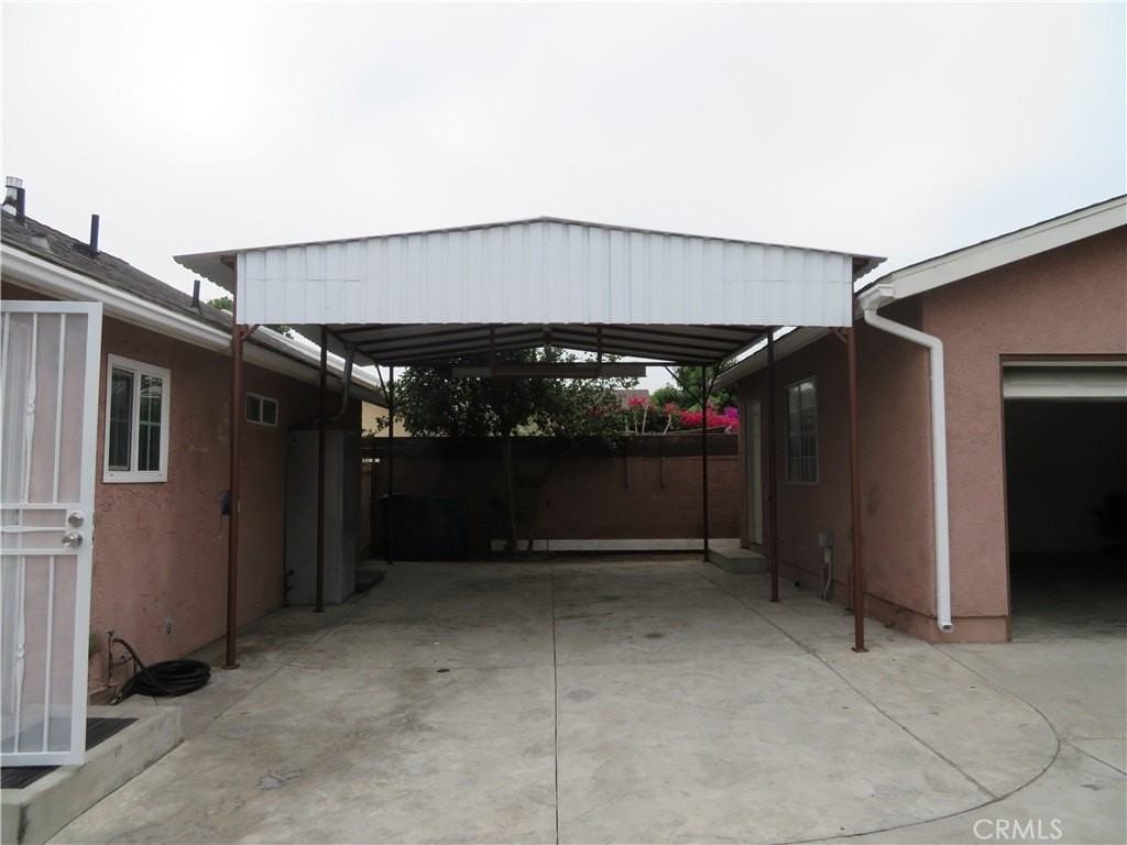 6510 Lucille Ave - Photo 3 of 15