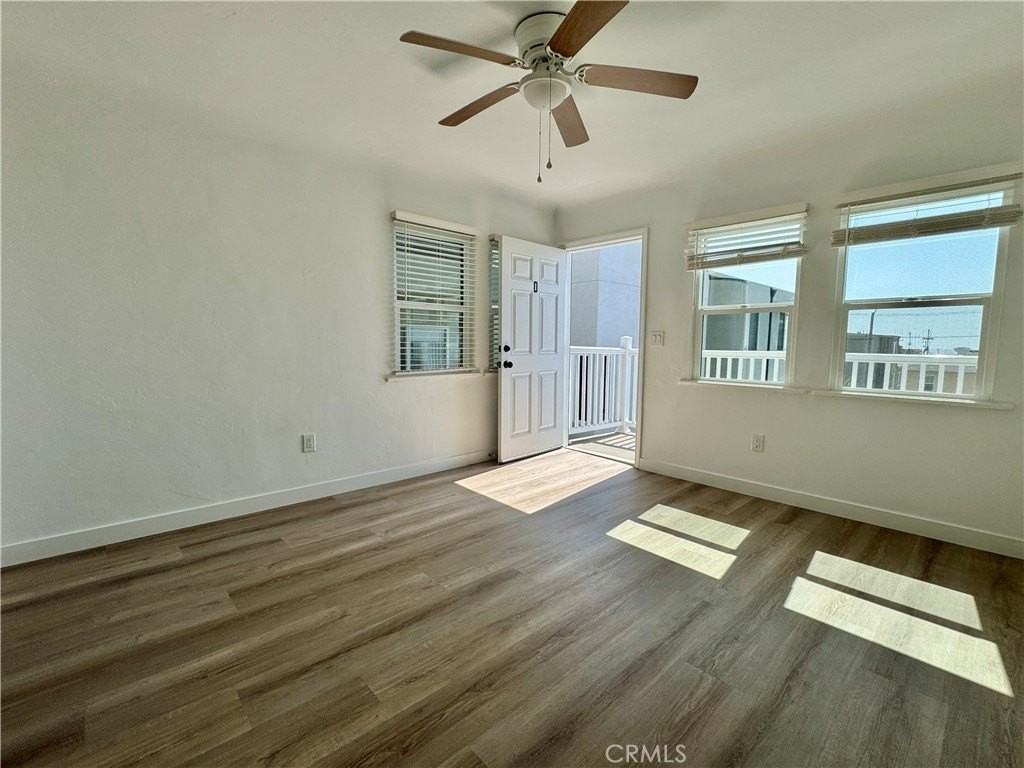 908 Manhattan Ave #D - Photo 7 of 12