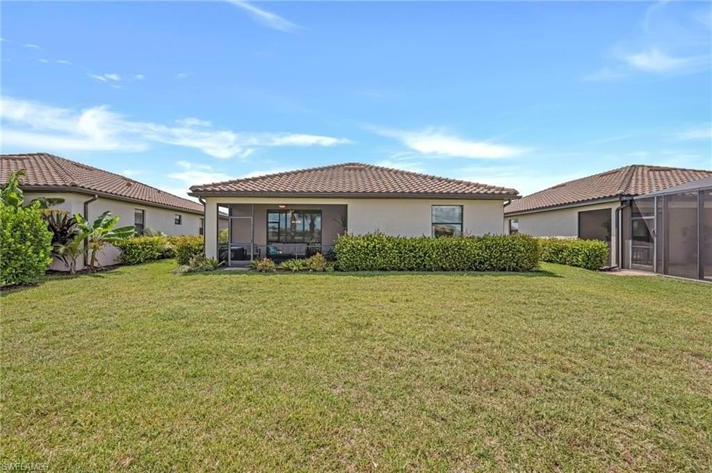 19565 Deming Ln - Photo 4 of 43