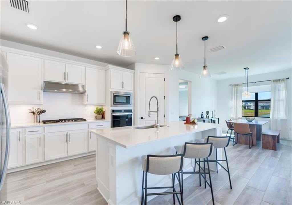 20419 Pebble Glen Dr - Photo 3 of 38