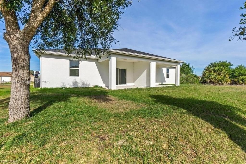 2516 Park Rd - Photo 3 of 10