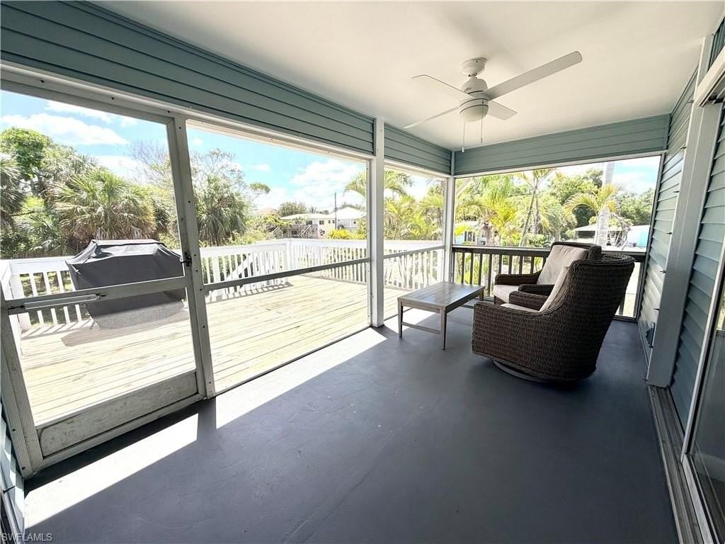 27594 Shore Dr - Photo 2 of 24