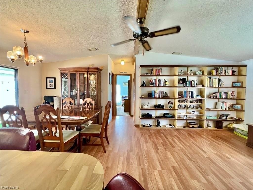 573 Cape Florida Ln - Photo 3 of 27